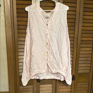 Cream Sleeveless Button Down Blouse